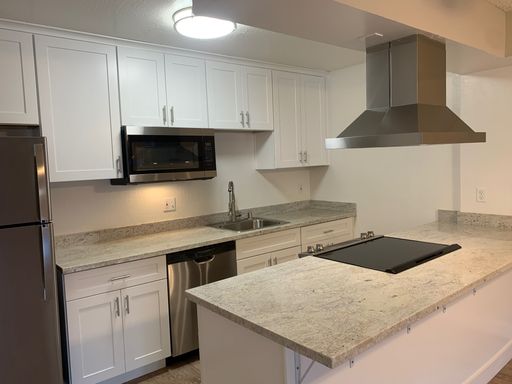 EAST SACRAMENTO - 3 Bedroom 2 Bathroom - 3638 H Street #21 – photo 1