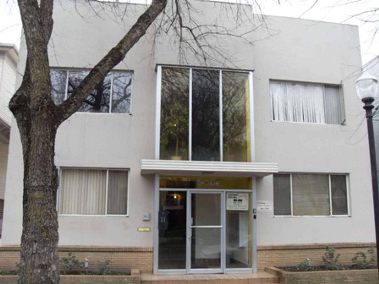 Sacramento Apartment: 1822 N Street