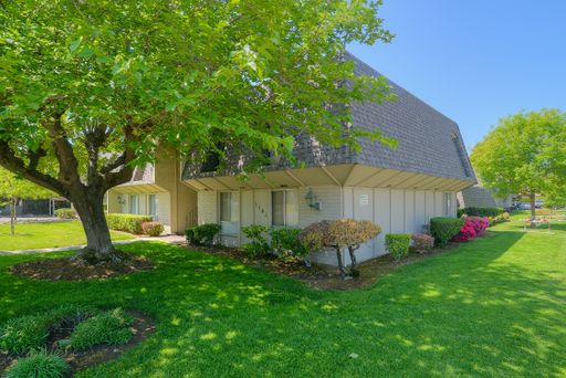 ARDEN AREA 2650 Matheson #A – photo 1