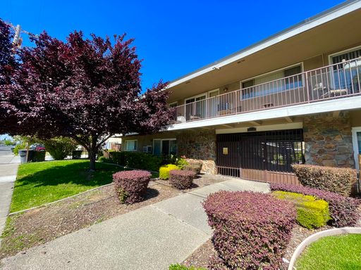 ARDEN AREA Updated 2 Bedroom in Arden Area! 1214 Bell Street #14 – photo 1