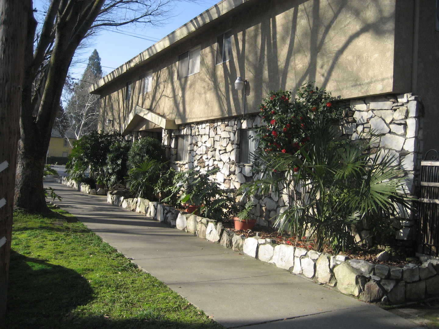 Sacramento Apartment: 510 23rd Street