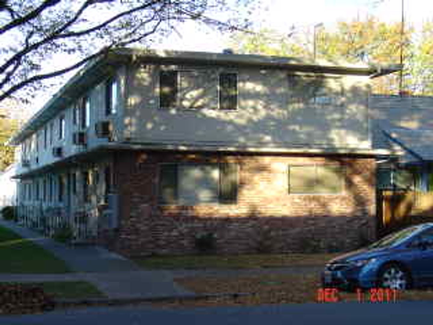 Sacramento Apartment: 2517 W Street