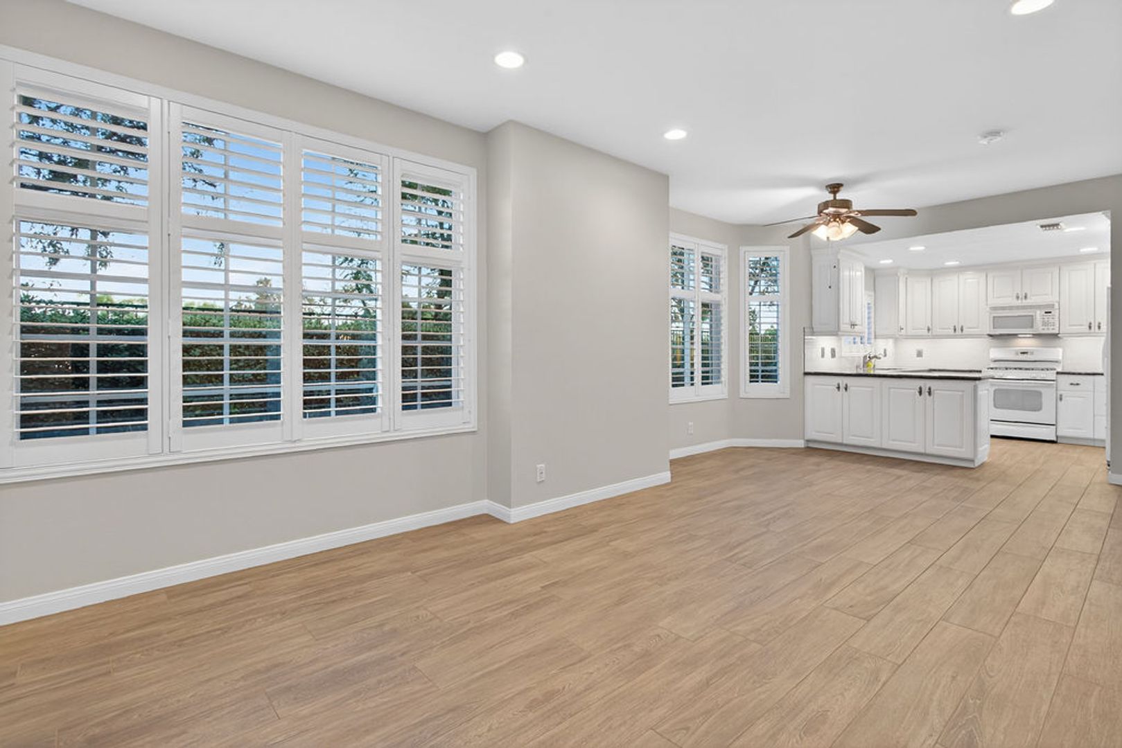 Aliso Viejo Condo: 23412 Pacific Park Dr #25F