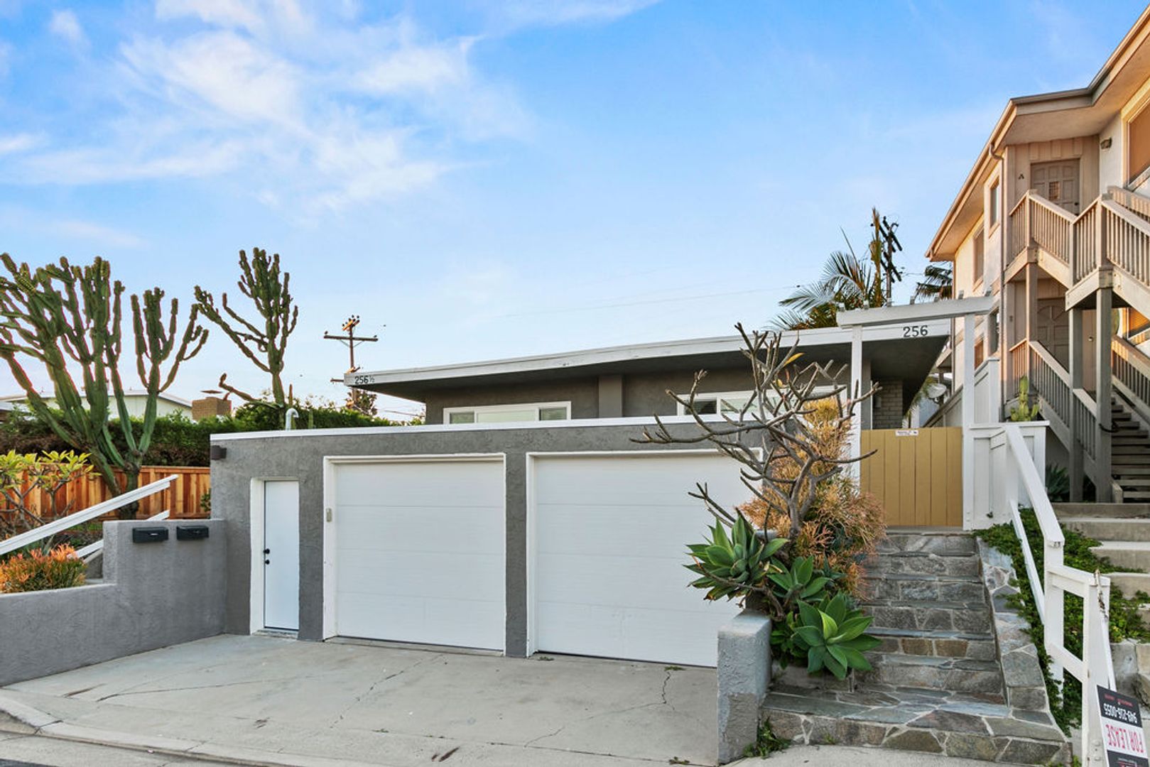 San Clemente Multiplex: 256 Avenida Madrid - A