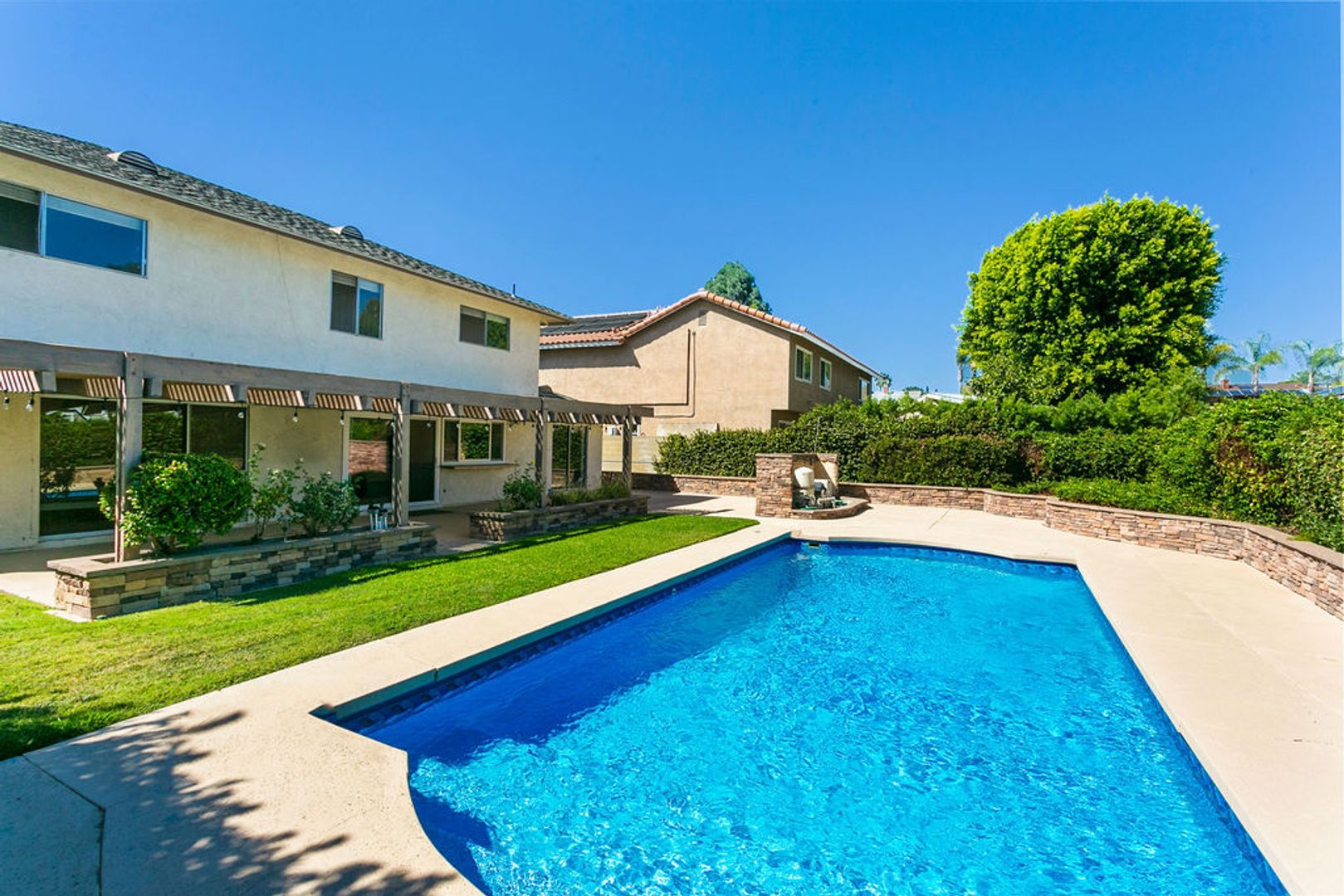 Mission Viejo House: 24722 Pallas Way