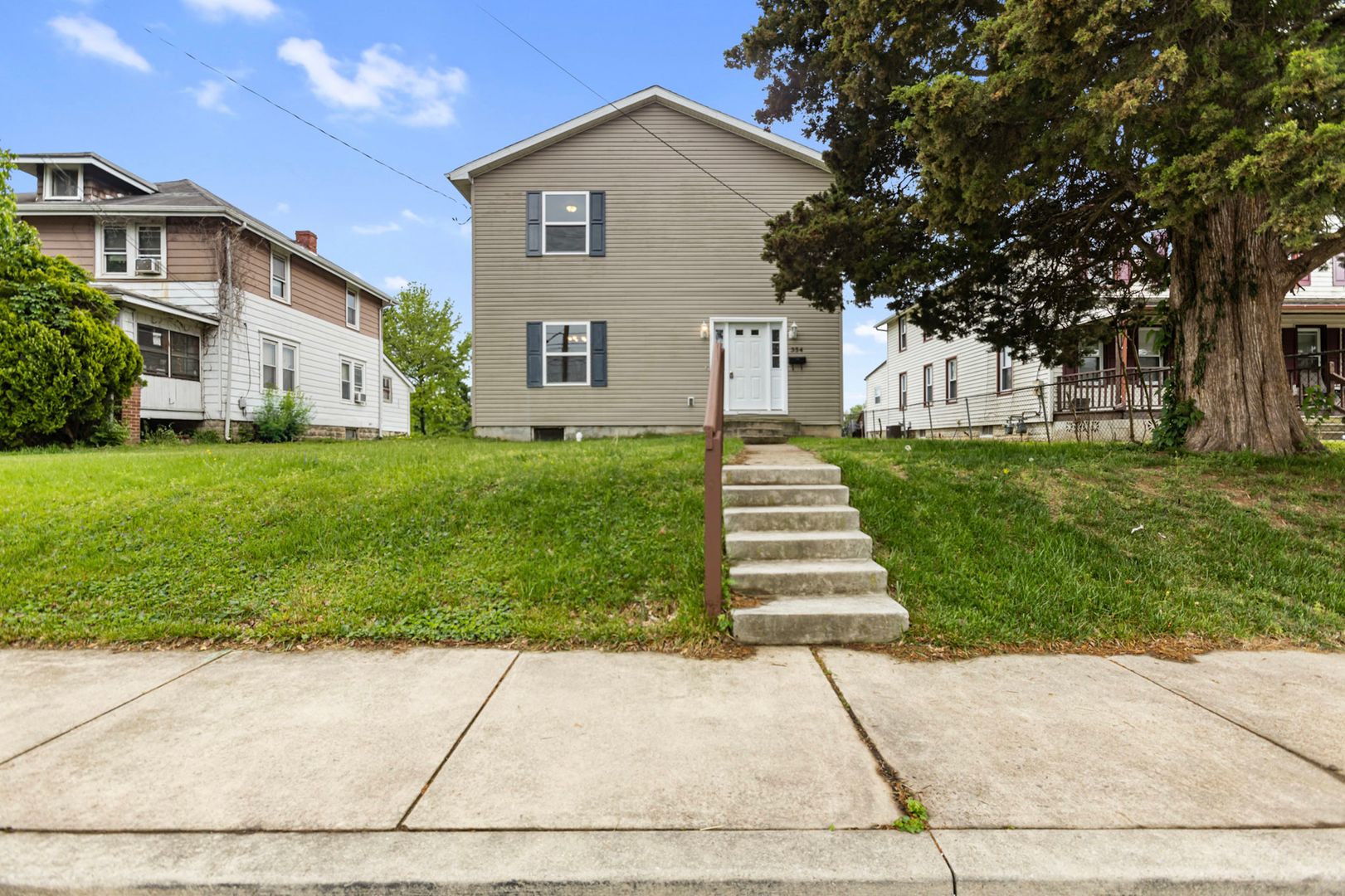 Elkton House: 354 West Main Street