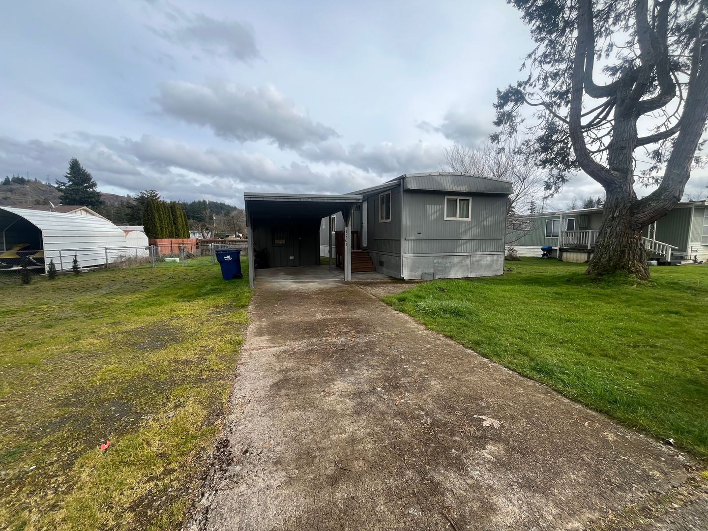 Springfield House: 1901 Harbor Drive