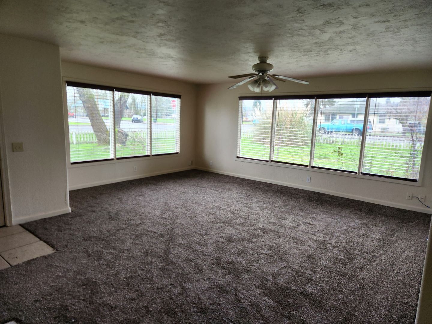 Creswell House: 233 N 5th