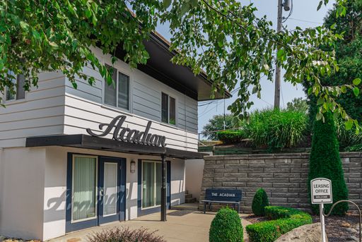 Stunning 1 Bed, 1 Bath Unit - On 10 Acres In the Heart of Brook Park