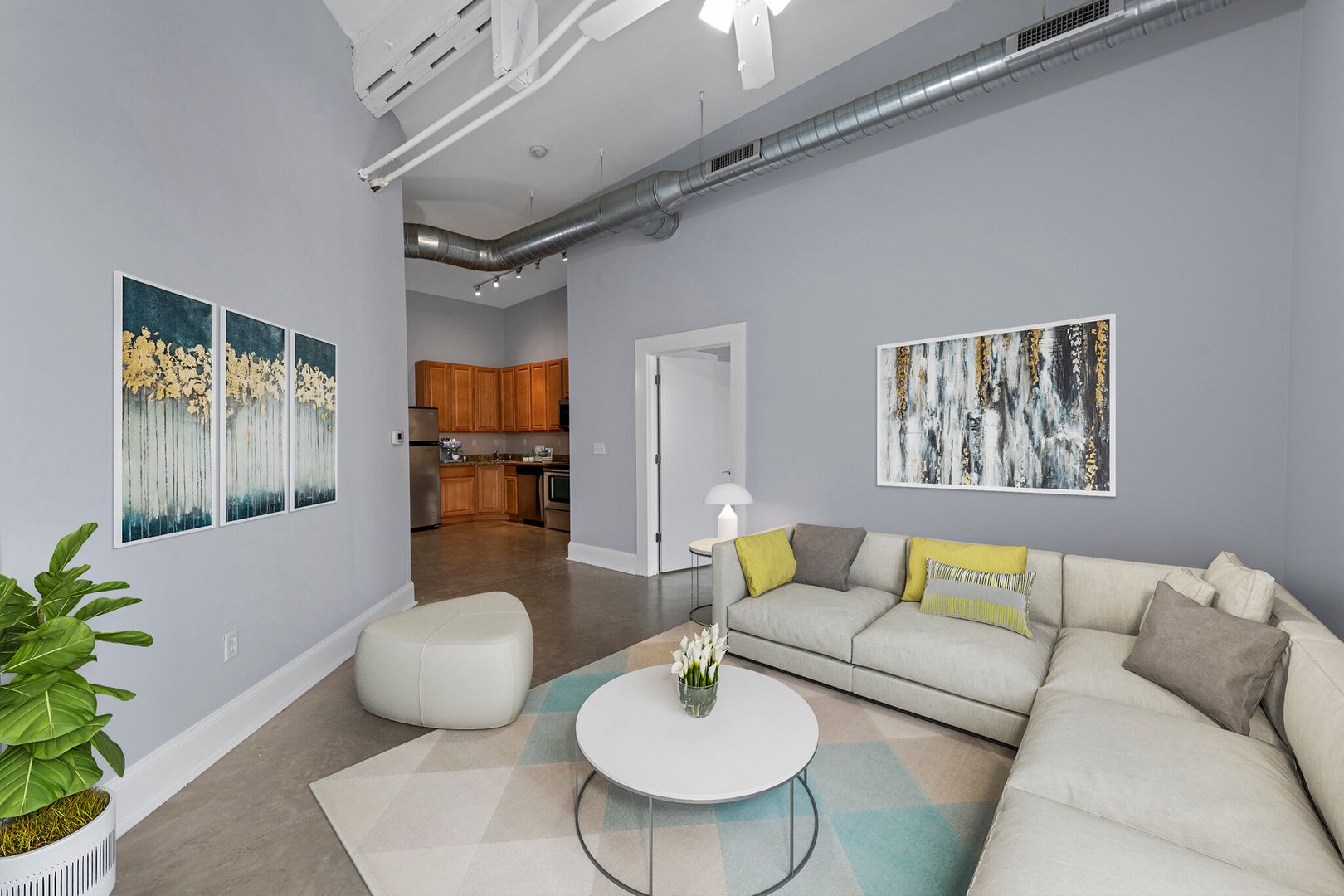 St. Louis Apartment: 3305 Park Ave.