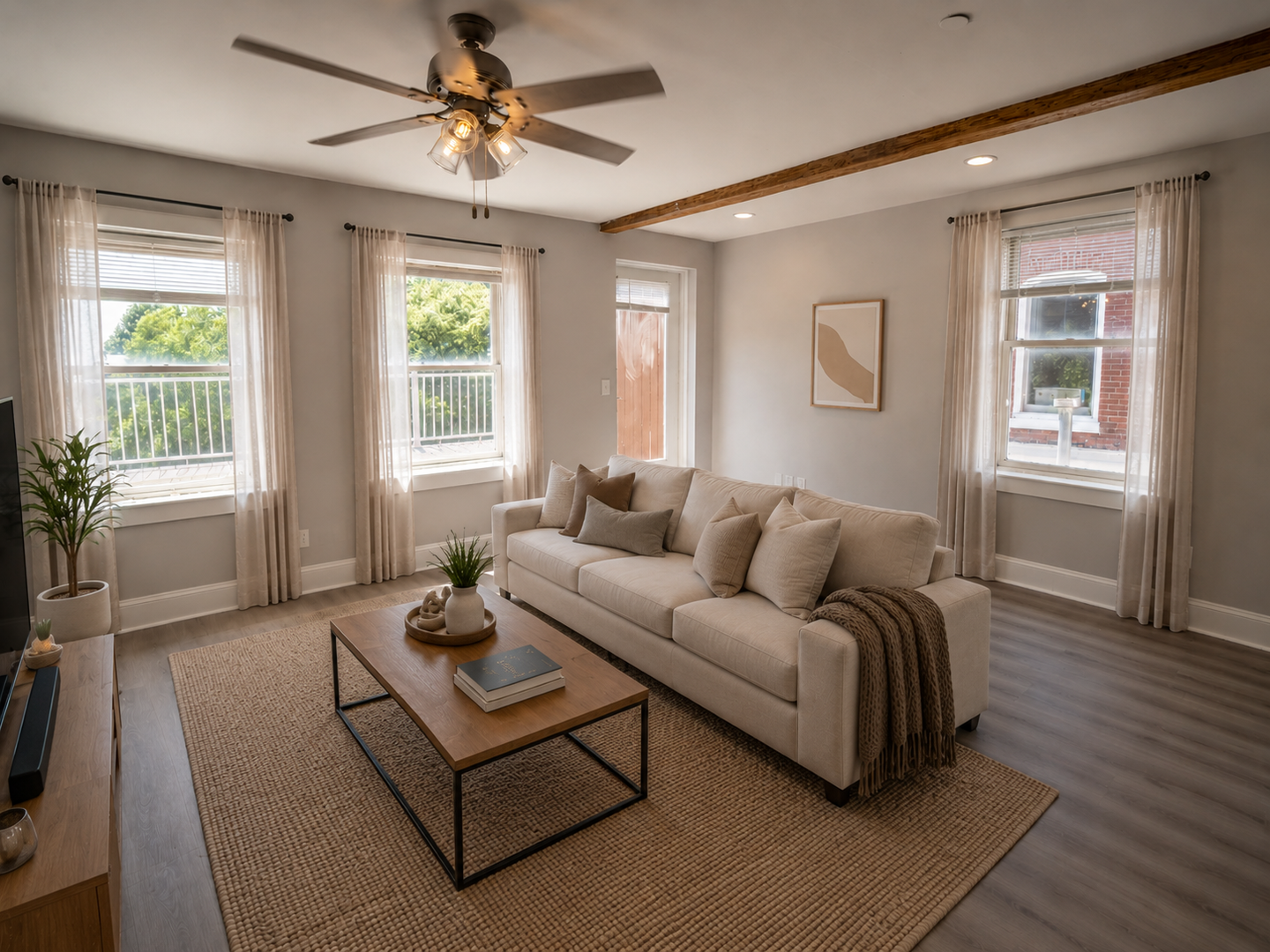 St. Louis Apartment: 2500 S 18th St