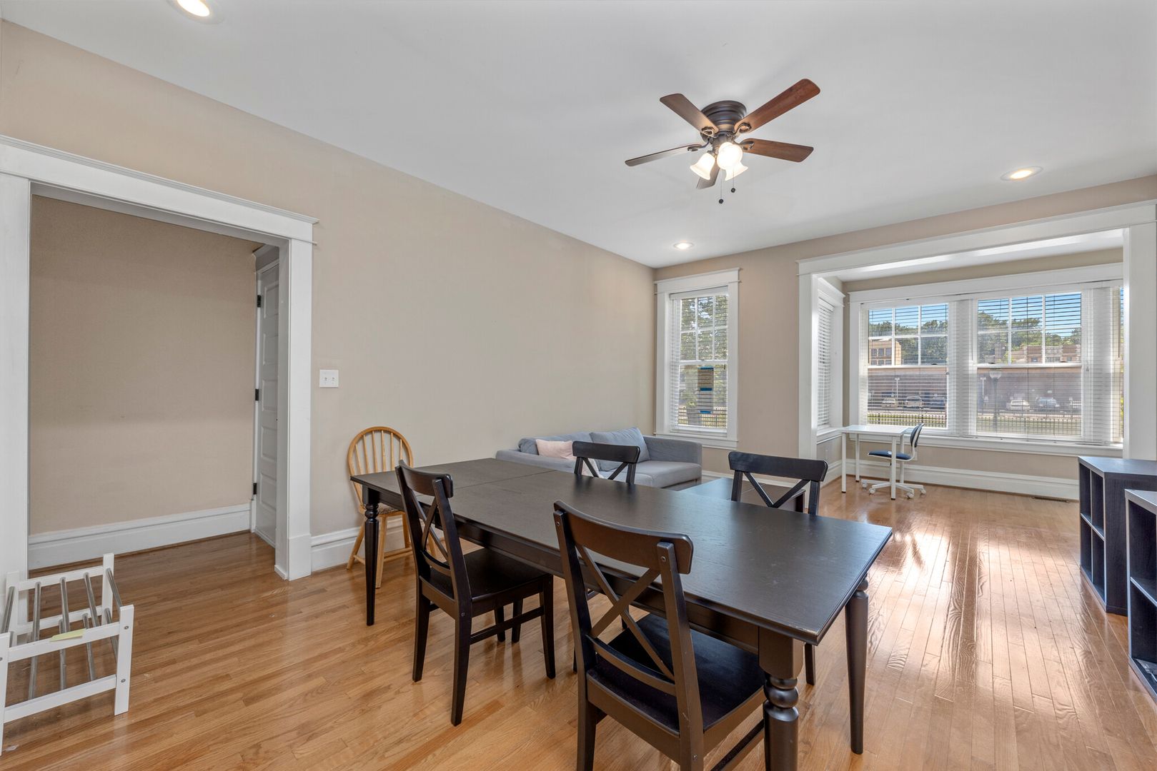 University City Apartment: 6409 Enright