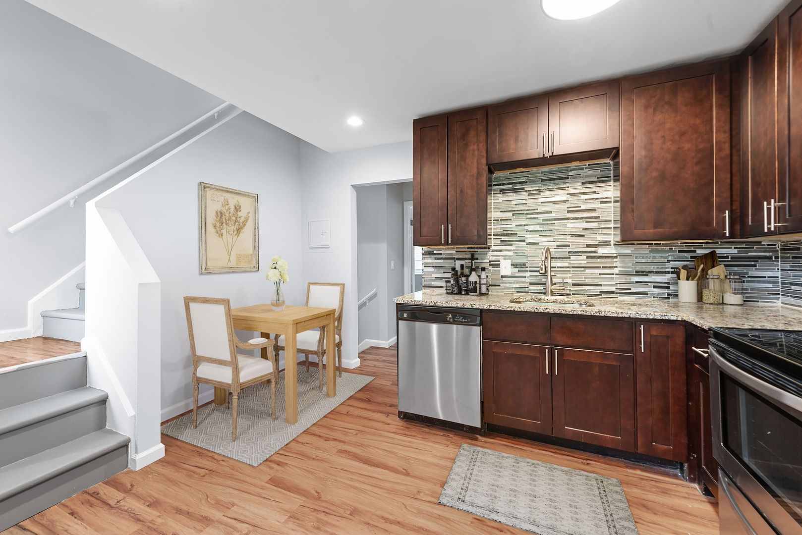 Saint Louis Apartment: 1500 Menard St