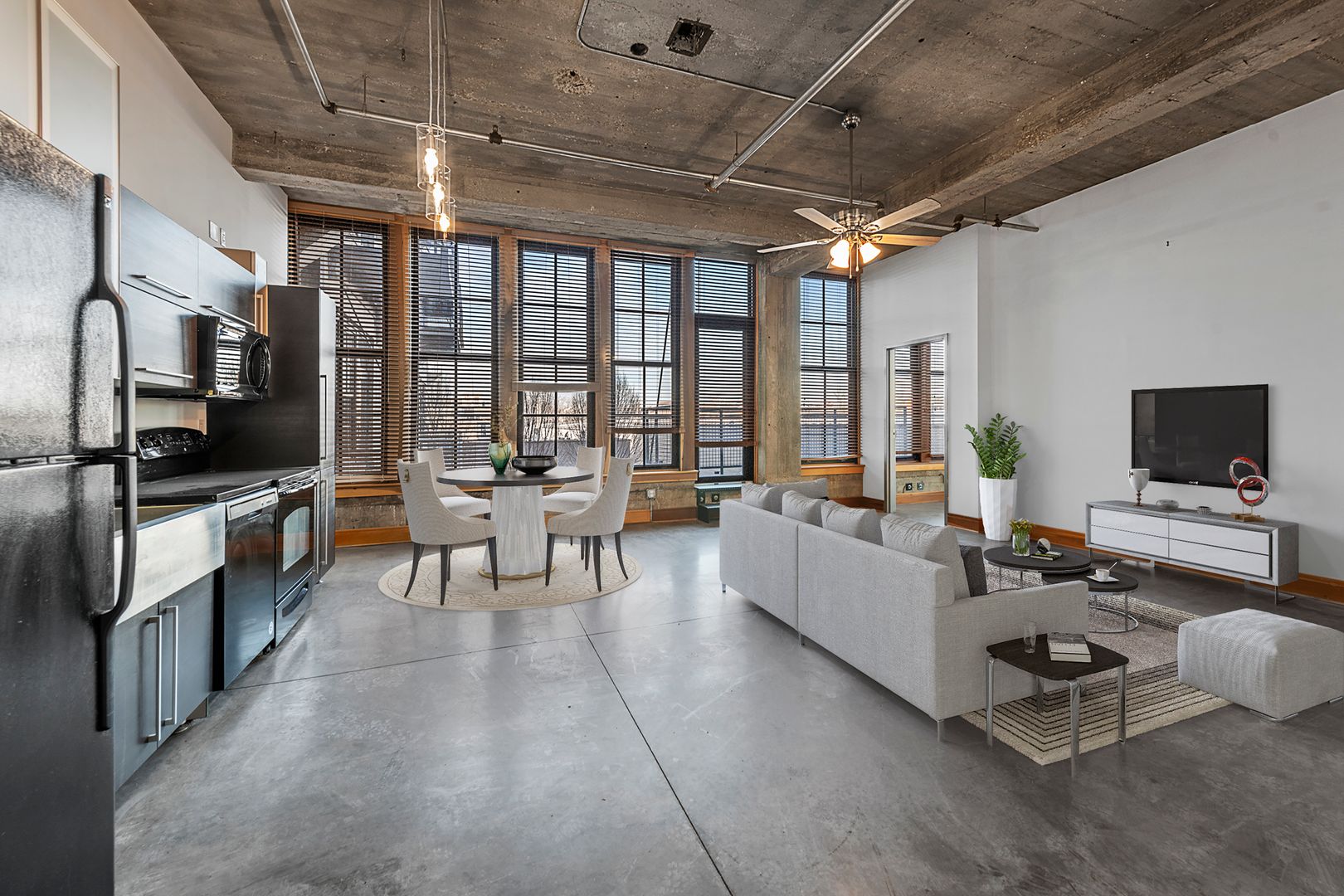 St. Louis Apartment: 2605-2637 Washington Ave.