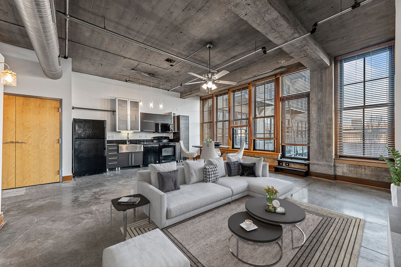 St. Louis Apartment: 2605-2637 Washington Ave.