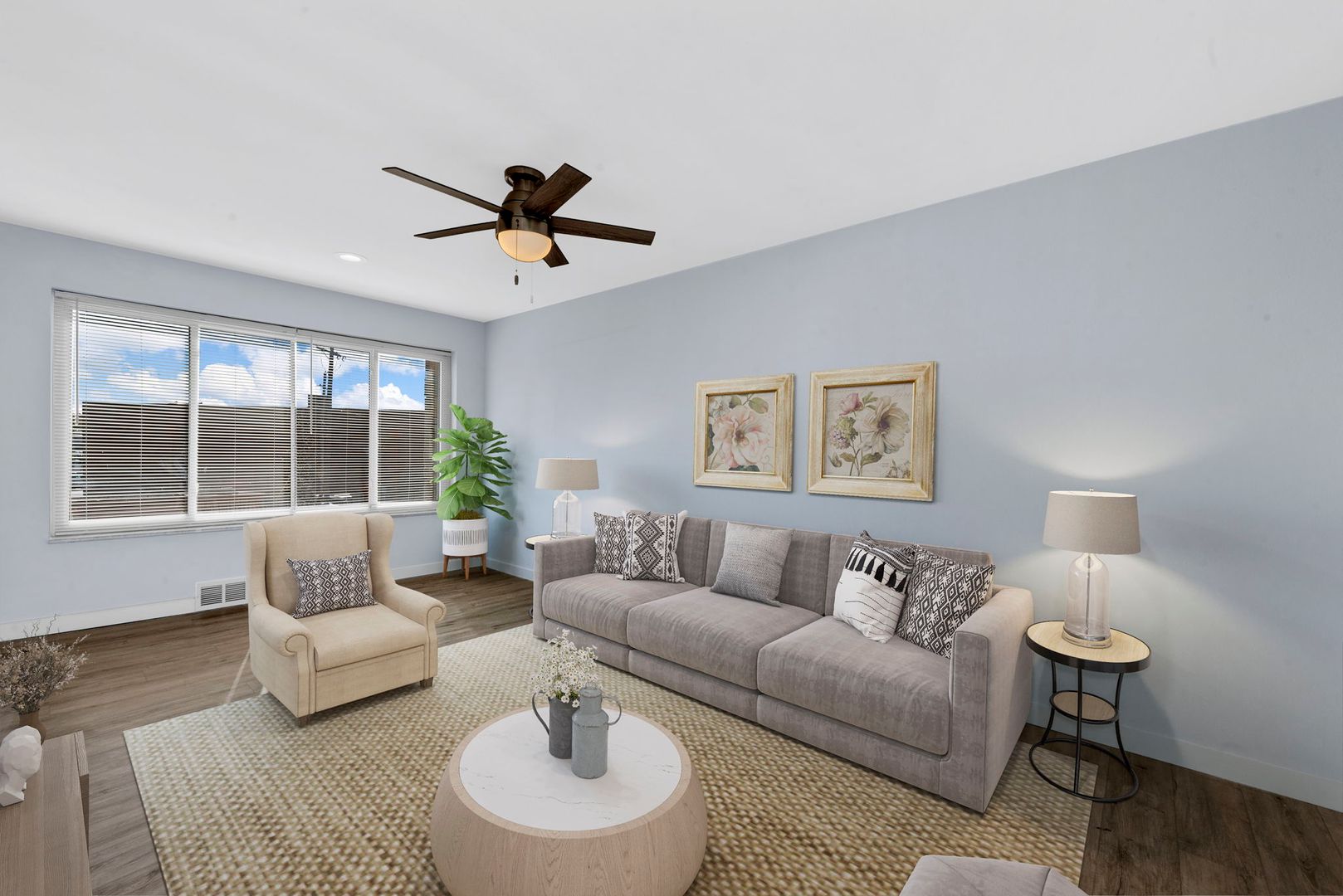 Saint Louis Apartment: 7201-05 Gravois Ave