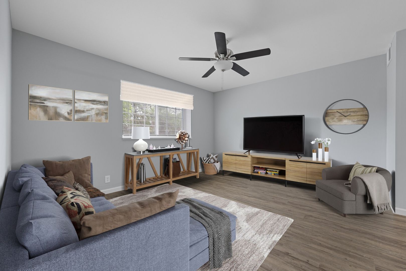 St. Louis Apartment: 2507-09 Bellevue Ave.