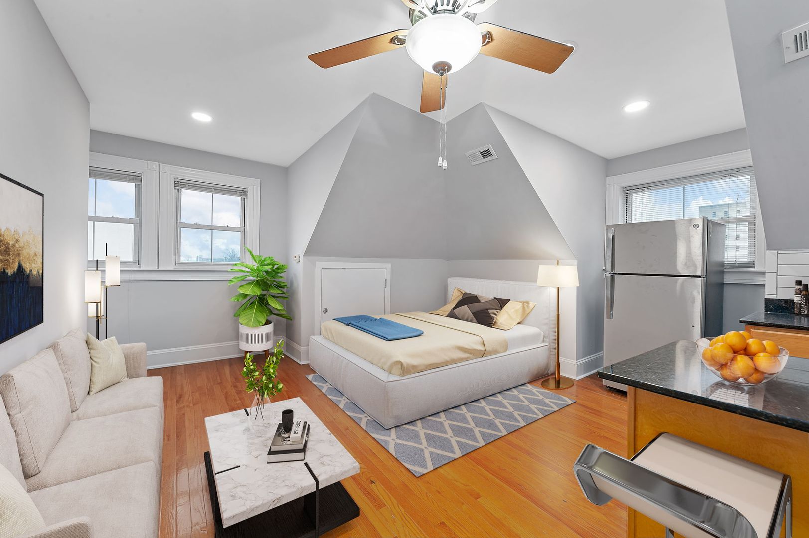 St. Louis Apartment: 3717-21 Westminster