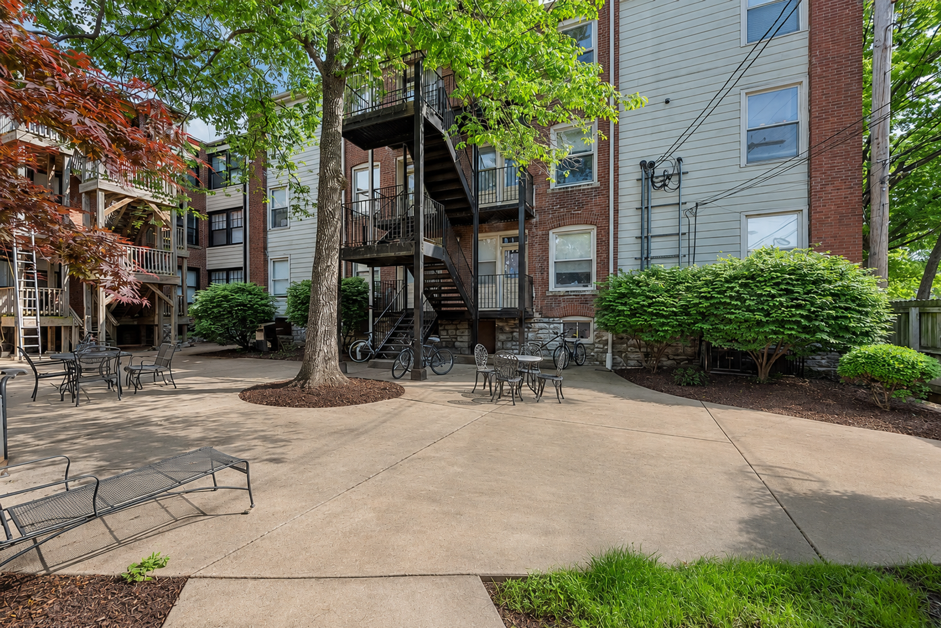 6409 Enright LLC 4 of 12