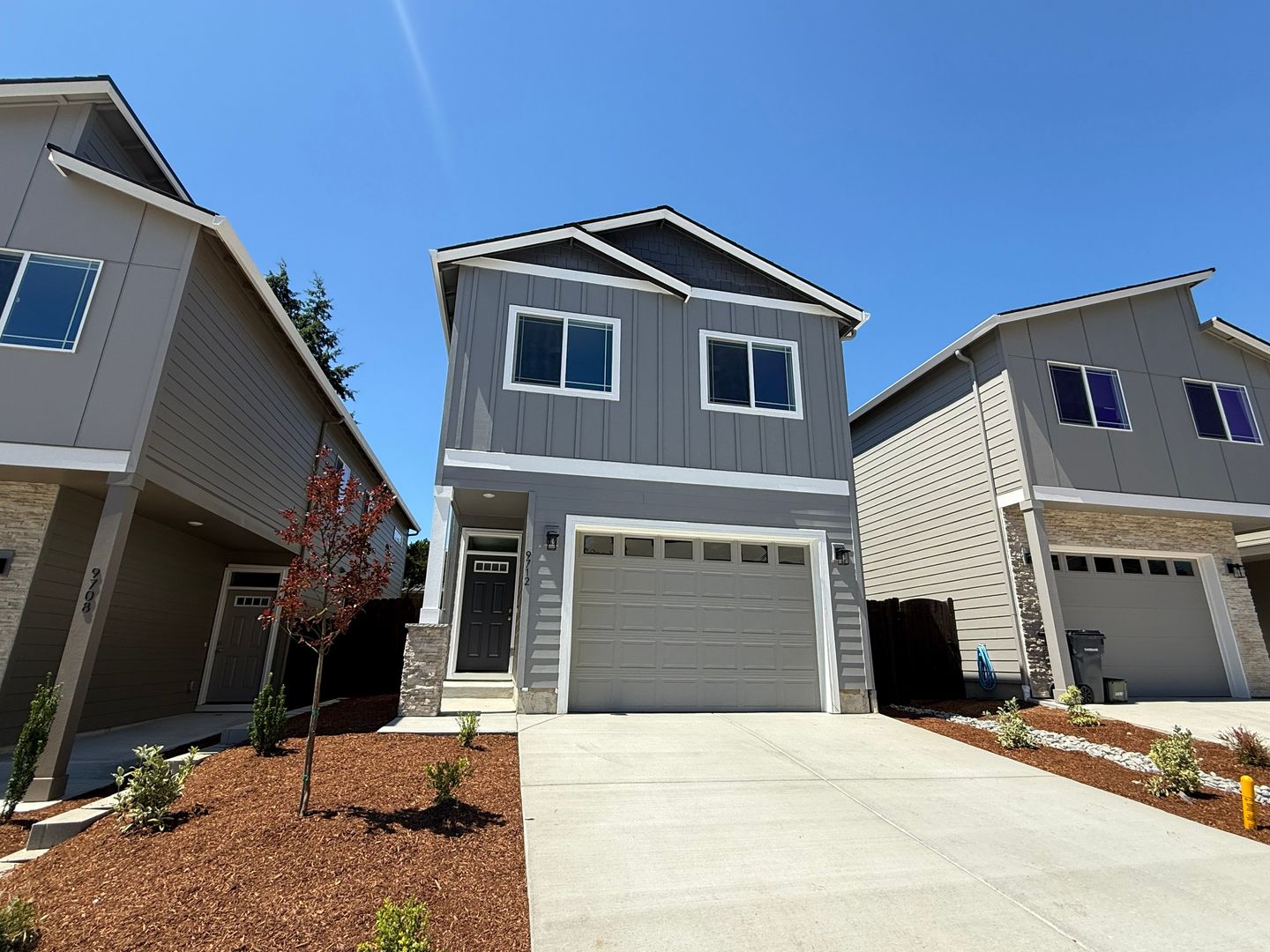 Vancouver House: 9712 NE 29th Avenue