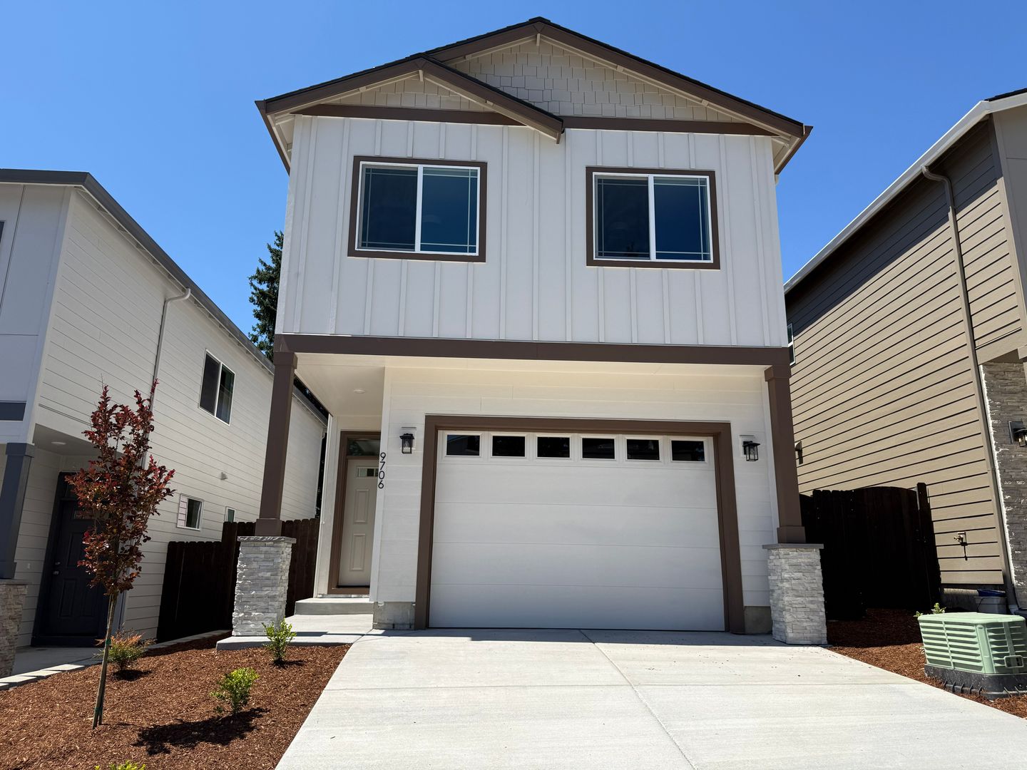 Vancouver House: 9706 NE 29th Avenue