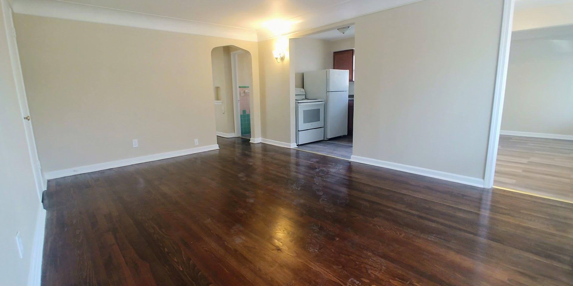 Cincinnati Apartment: 7147 Eastlawn Drive