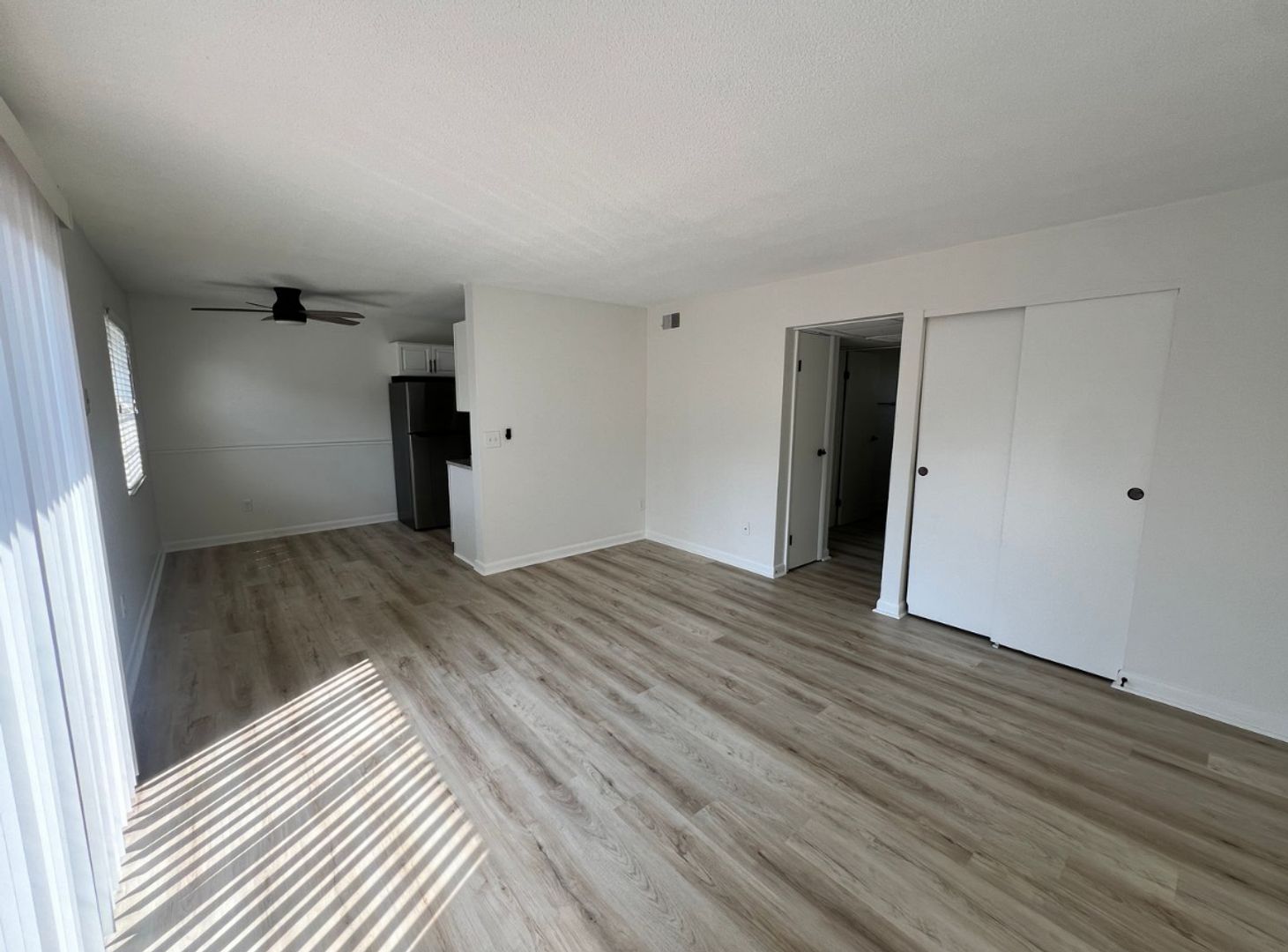 Cincinnati Apartment: 4238 Kugler Mill Rd