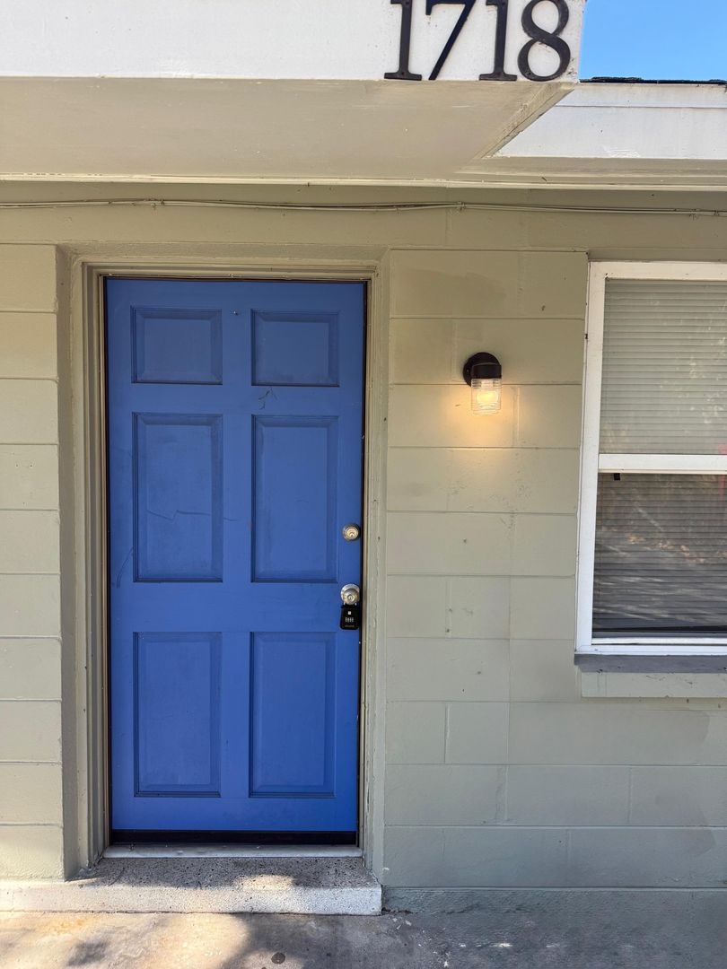 Clearwater Apartment: 1718 S Washington  - 1718 S Was