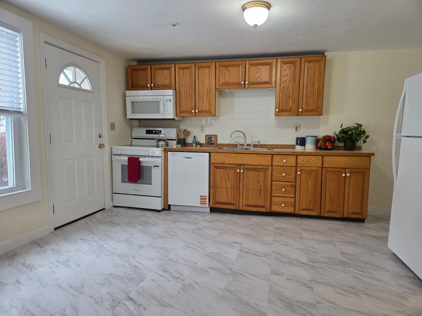 Pepperell Apartment: 45 Hollis Street