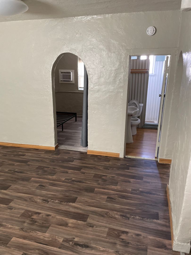Tucson Apartment: 234 E 32nd St