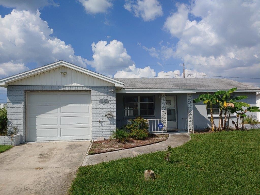 Holiday House: 3615 Harvard Dr.