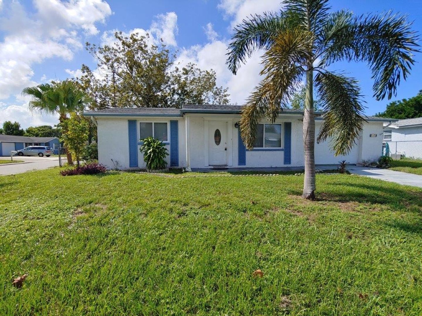 Port Richey House: 7420 Parrot Dr.