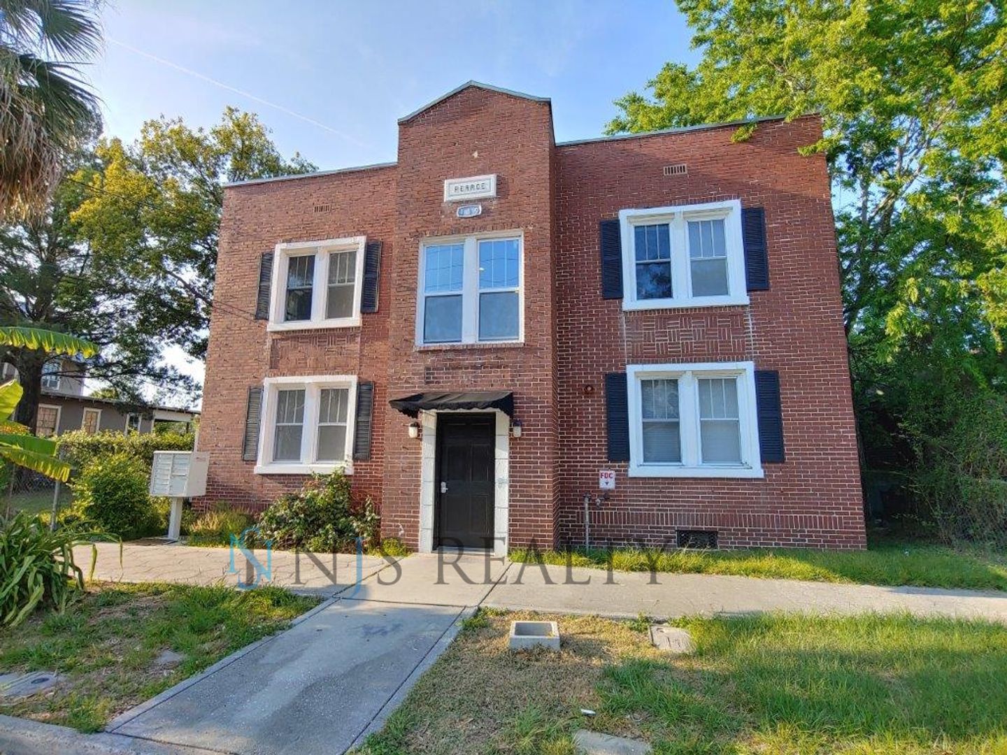 Jacksonville Apartment: 139 Cottage Ave