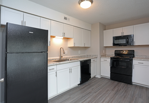 Welcome to LivGreen Gardens, a newly renovated garden apartment community located in the heart of Greensboro, NC – photo 1
