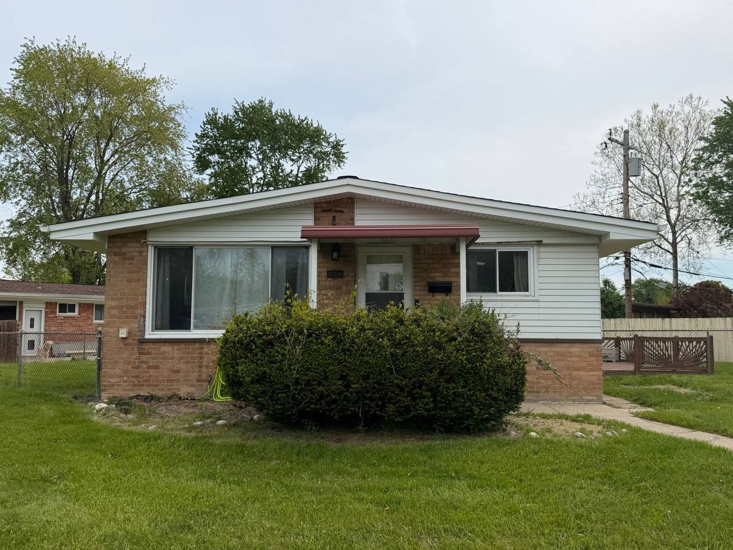 Westland House: 33240 Parkwood ST