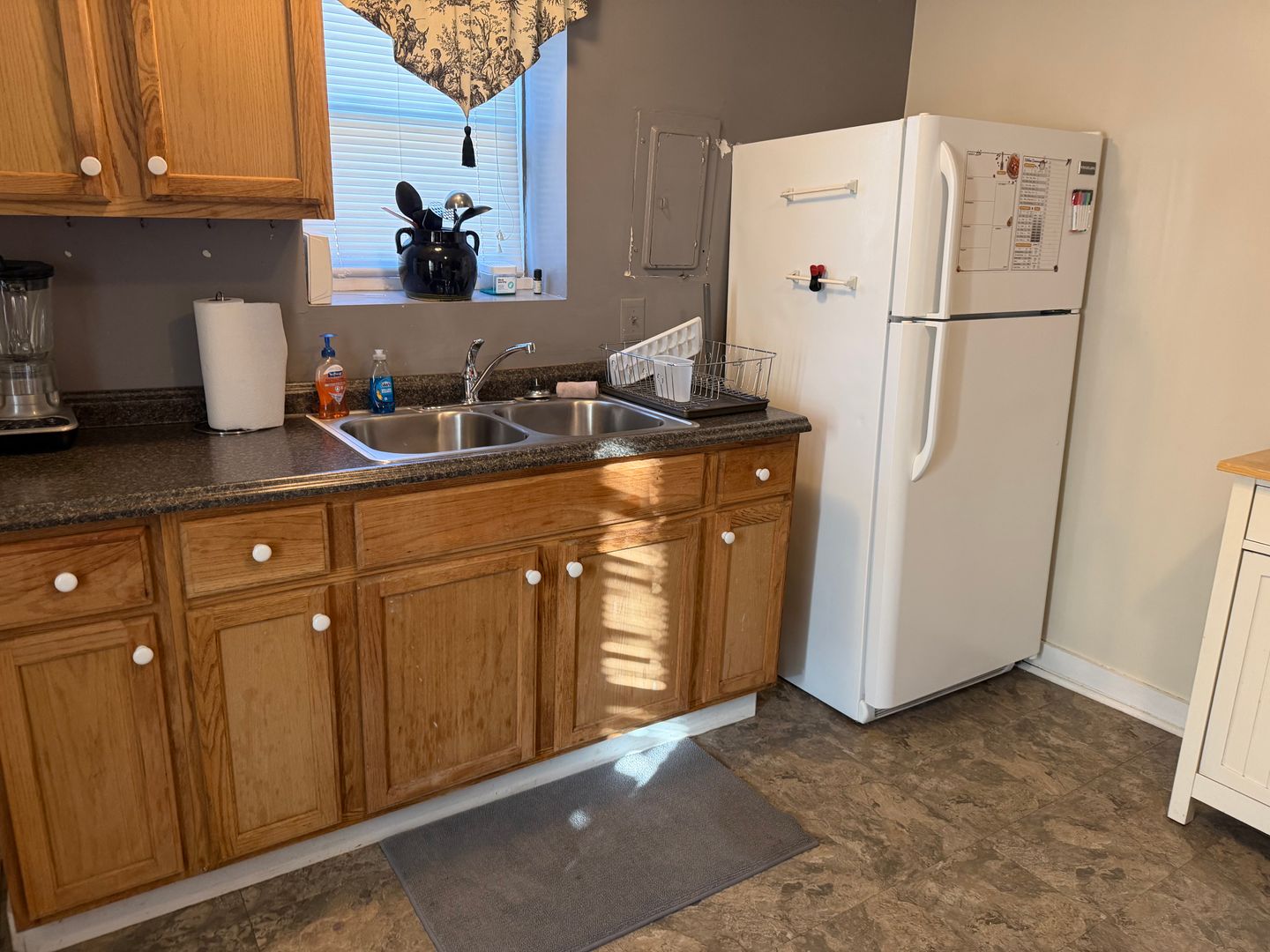 Saint Joseph Apartment: 602 N 6th Street