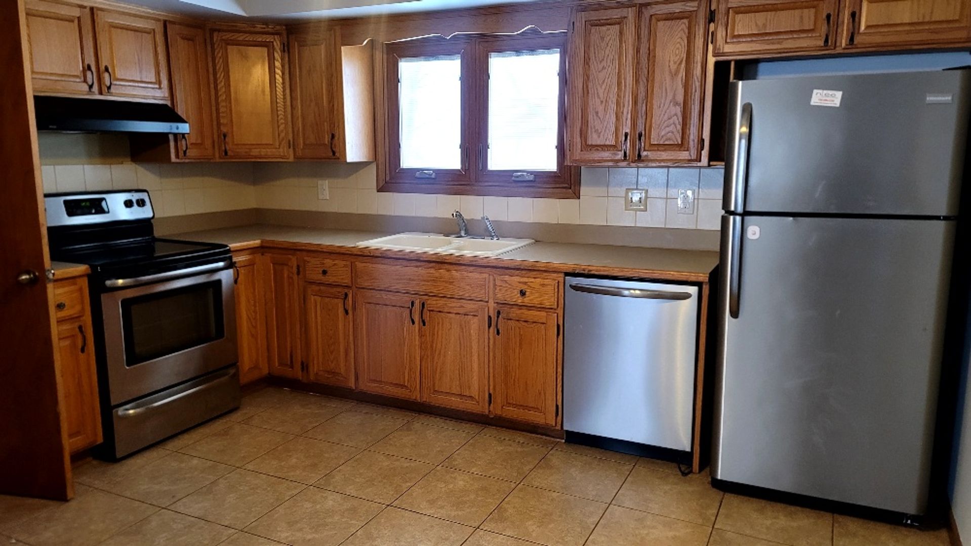 Saint Joseph Apartment: 1703 Lovers Lane Heights