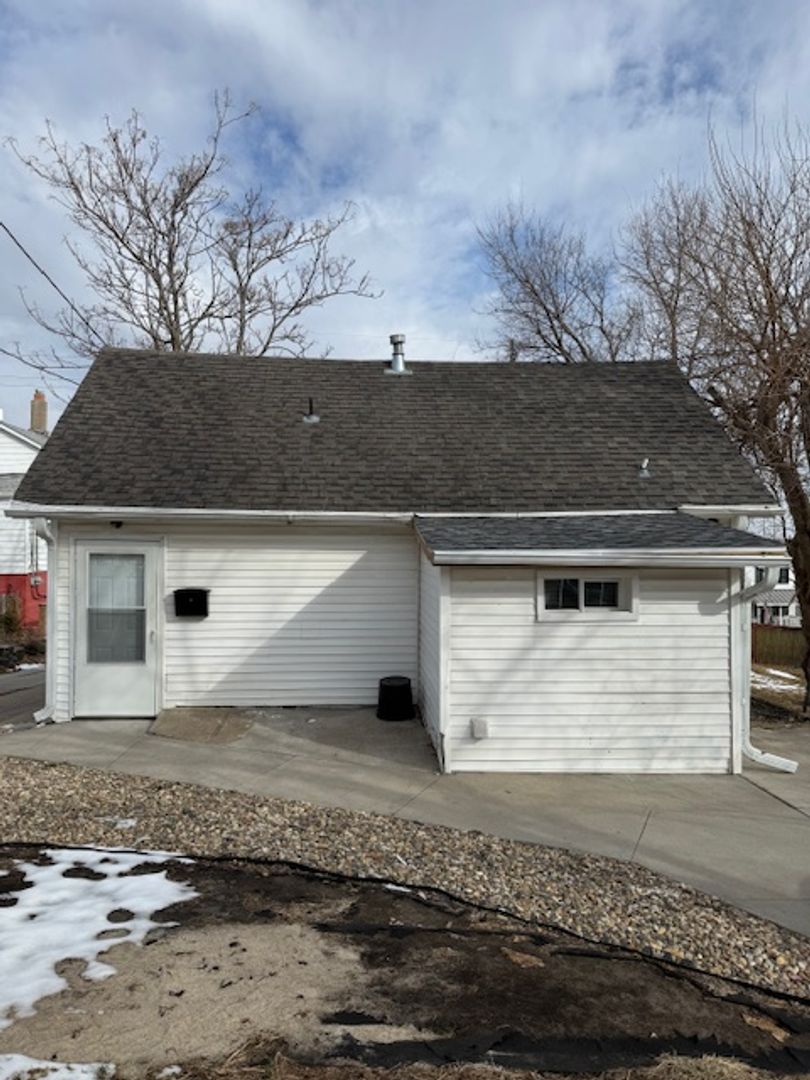 Omaha Apartment: 721 Pierce St