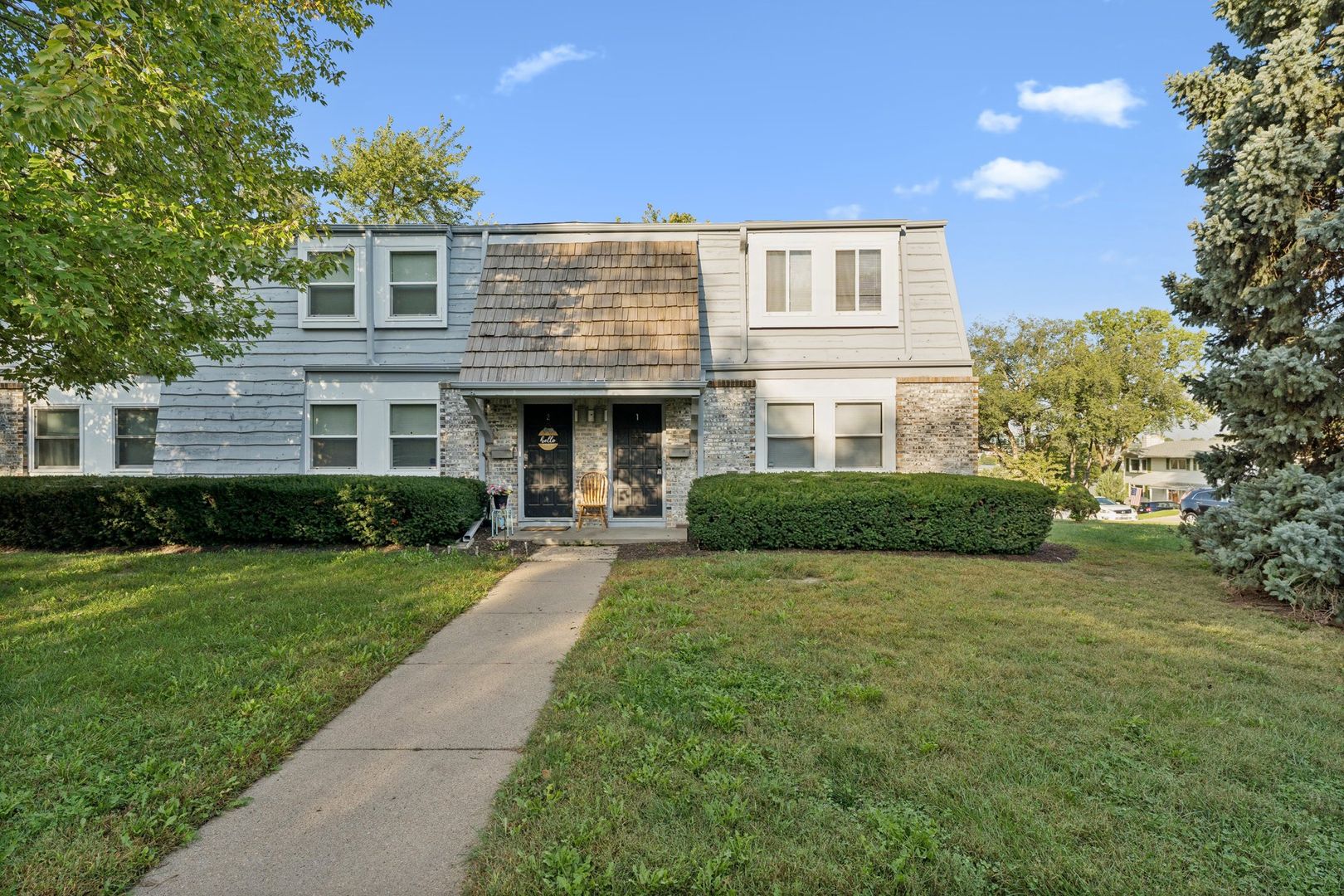 Bellevue Apartment: 1302 Wilroy Road