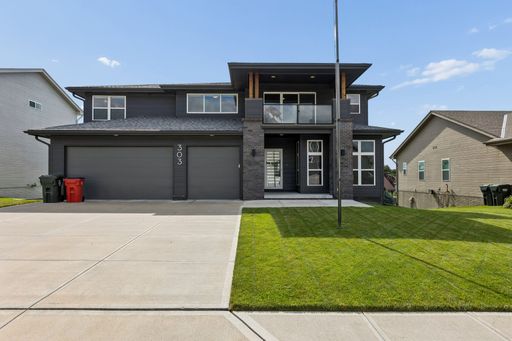 Luxurious 4 Bedroom in Yutan