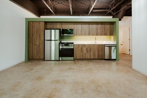 1 Bed/1 Bath Available Now