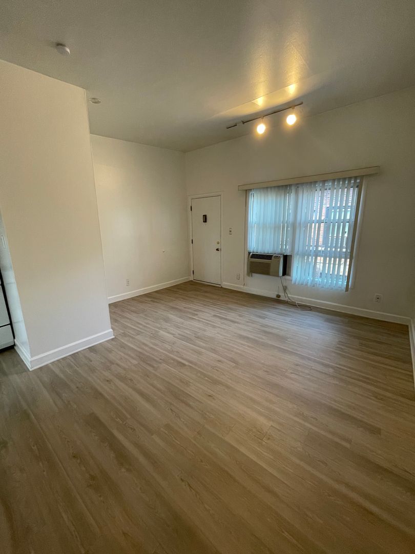 NDK ROYAL OAK GROUP, LLC 9 of 11