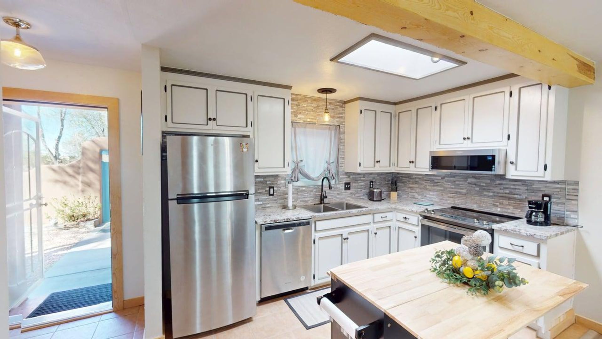 Santa Fe Apartment: 1872 Vista Del Sur