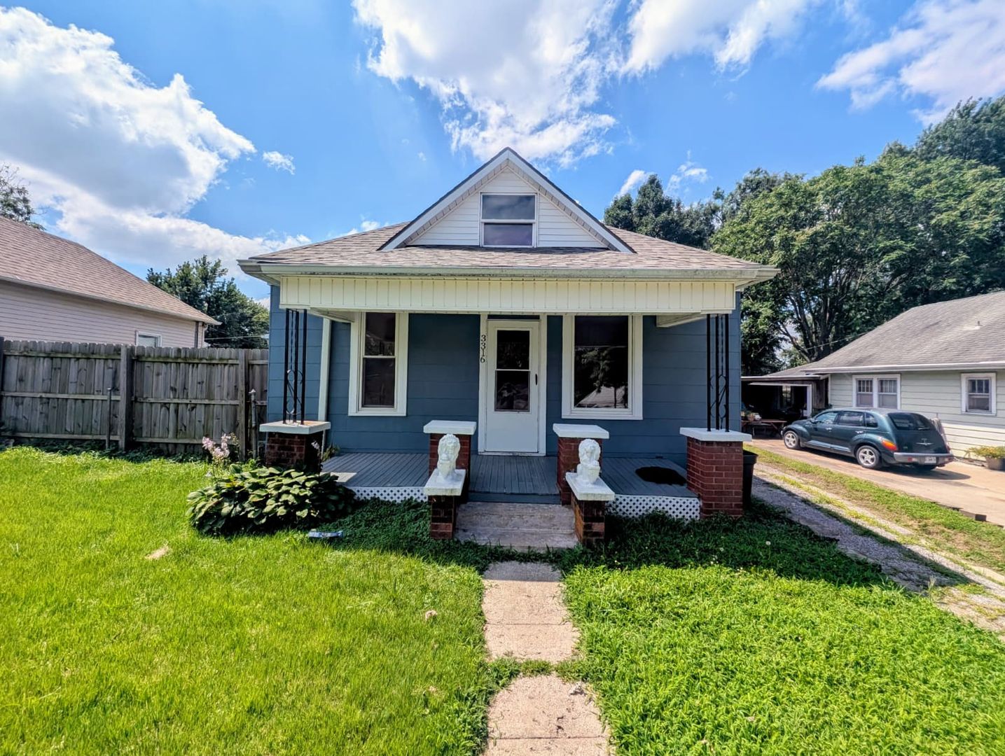 Saint Joseph House: 3316 Duncan