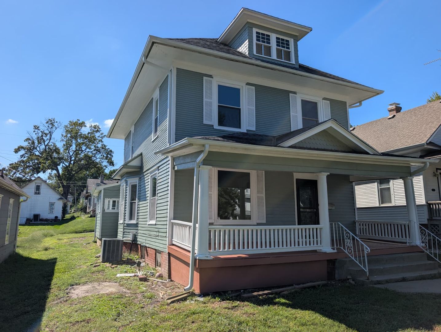 Saint Joseph House: 2606 Sacramento