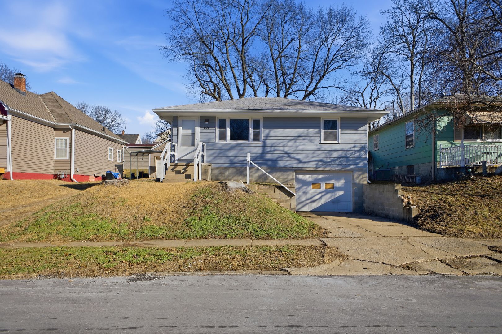 Saint Joseph House: 1511 S 24th St