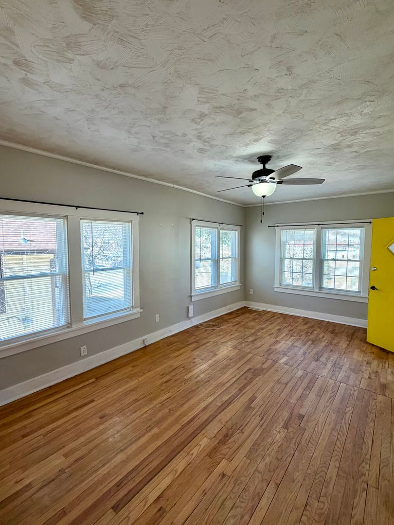 Omaha House: 4921 William Street