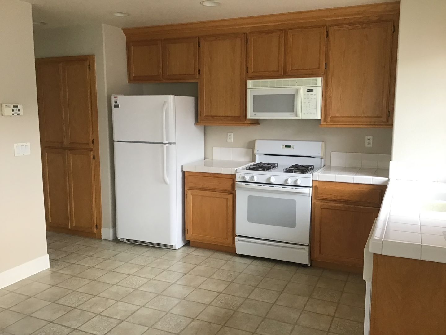 Cotati Apartment: 647 McGinnis Cir