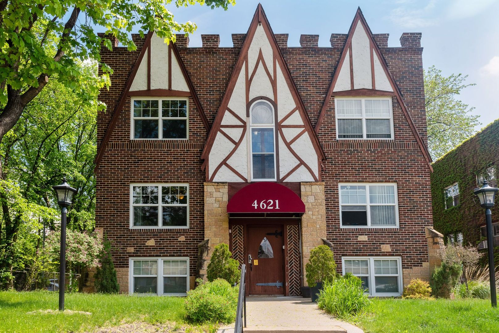 Minneapolis Apartment: 4621 Nicollet Avenue South