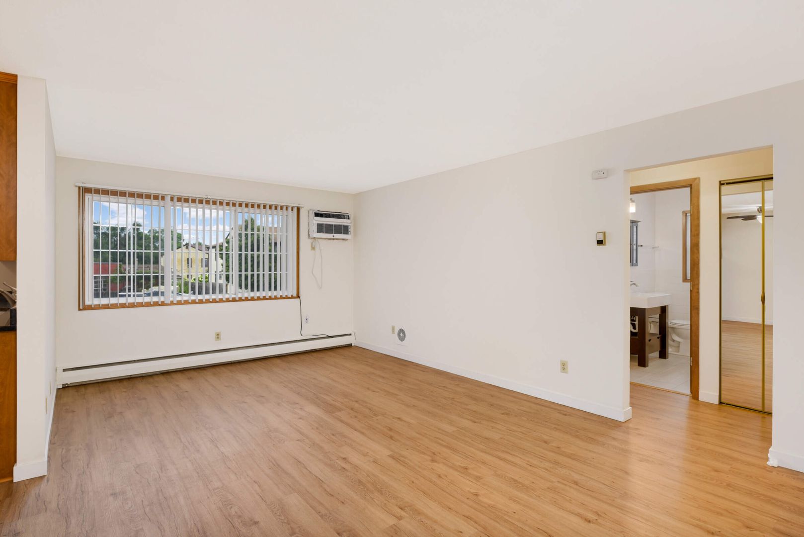 St. Louis Park Apartment: 6227 West 34th Street